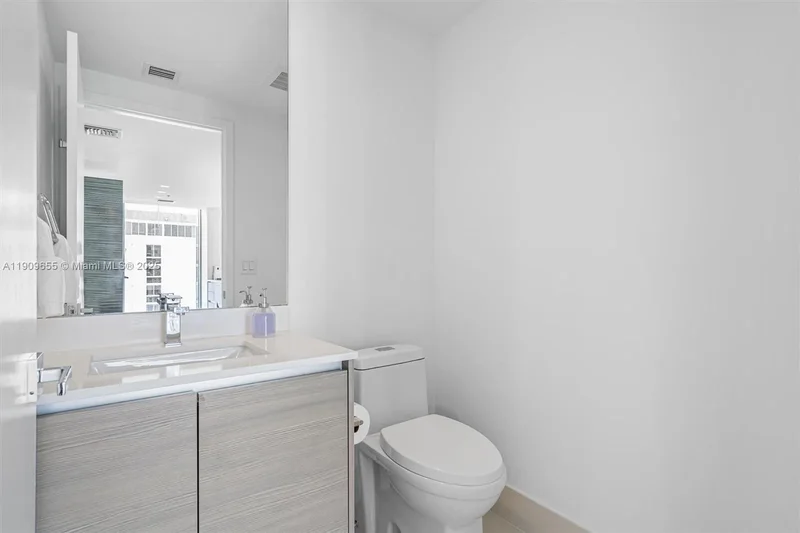 460 NE 28th St 3508, Miami, Florida, United States. - Photo 9