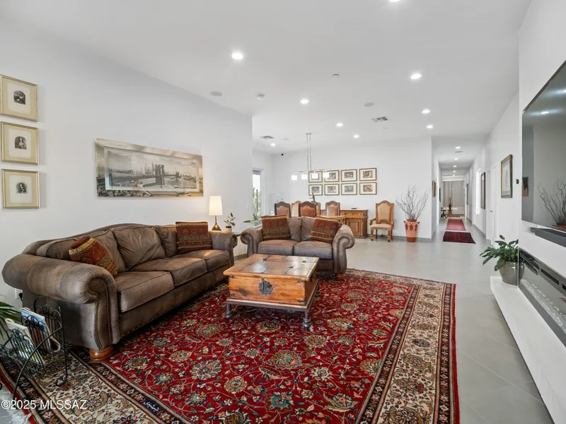 11900 E Ponce De Leon, Tucson, Arizona, United States. - Photo 14