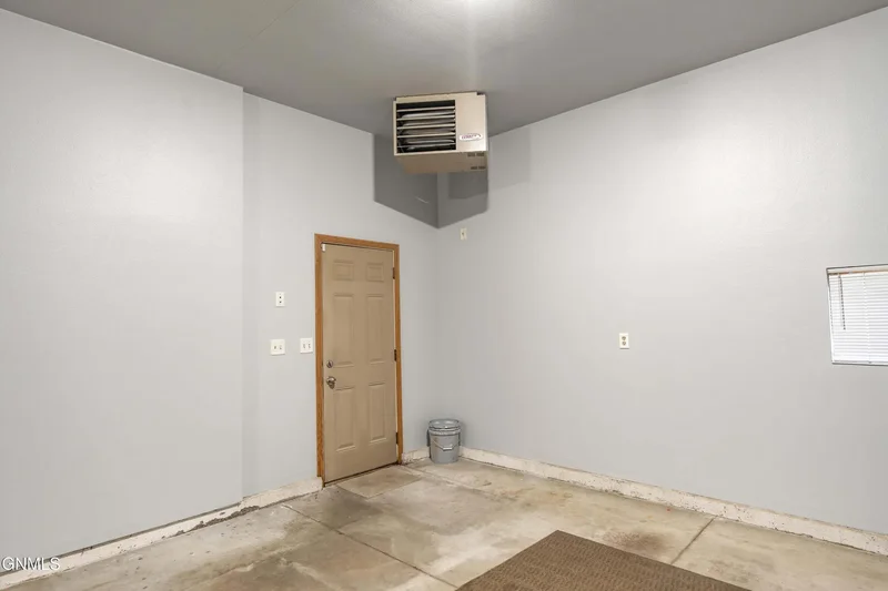 726 Medora Avenue, Bismarck, ND 58503, Bismarck, North Dakota, United States. - Photo 57