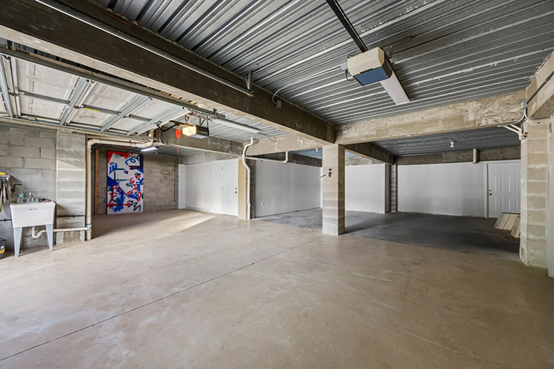 Exterior photo 12
