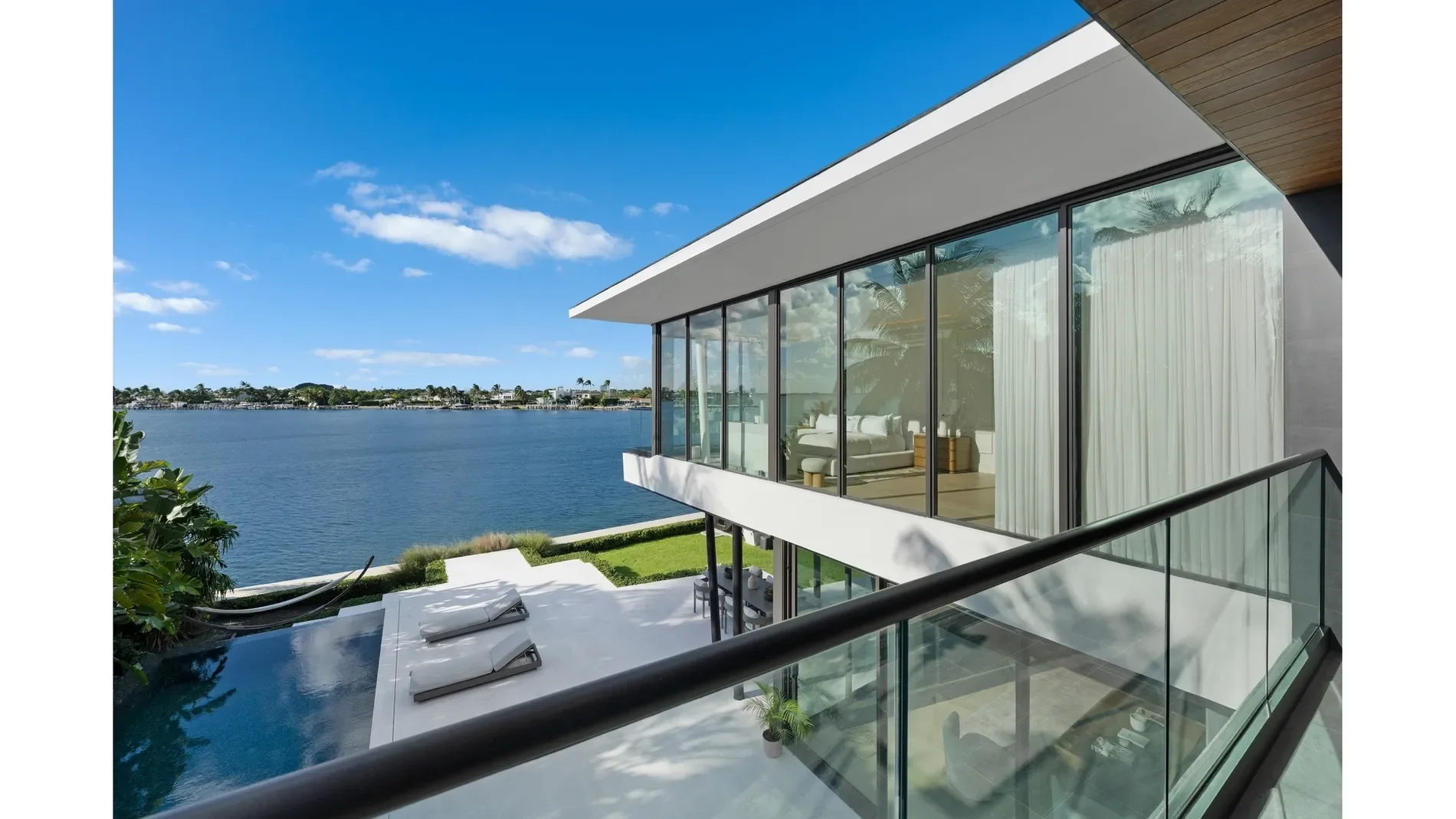 1165 N Biscayne Point Rd, Miami Beach, Florida, United States. - Photo 21