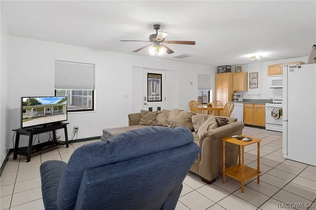 20280 SW 69th Place, Dunnellon, FL 34431, Dunnellon, Florida, United States. - Photo 47