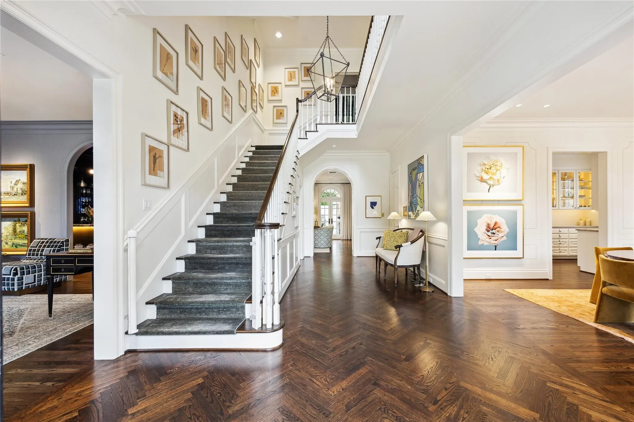 2413 Brentwood Drive, Houston, Texas, United States. - Photo 2