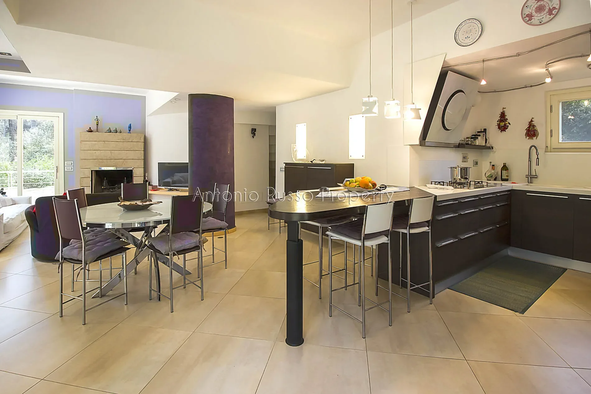 Gallery photo 4