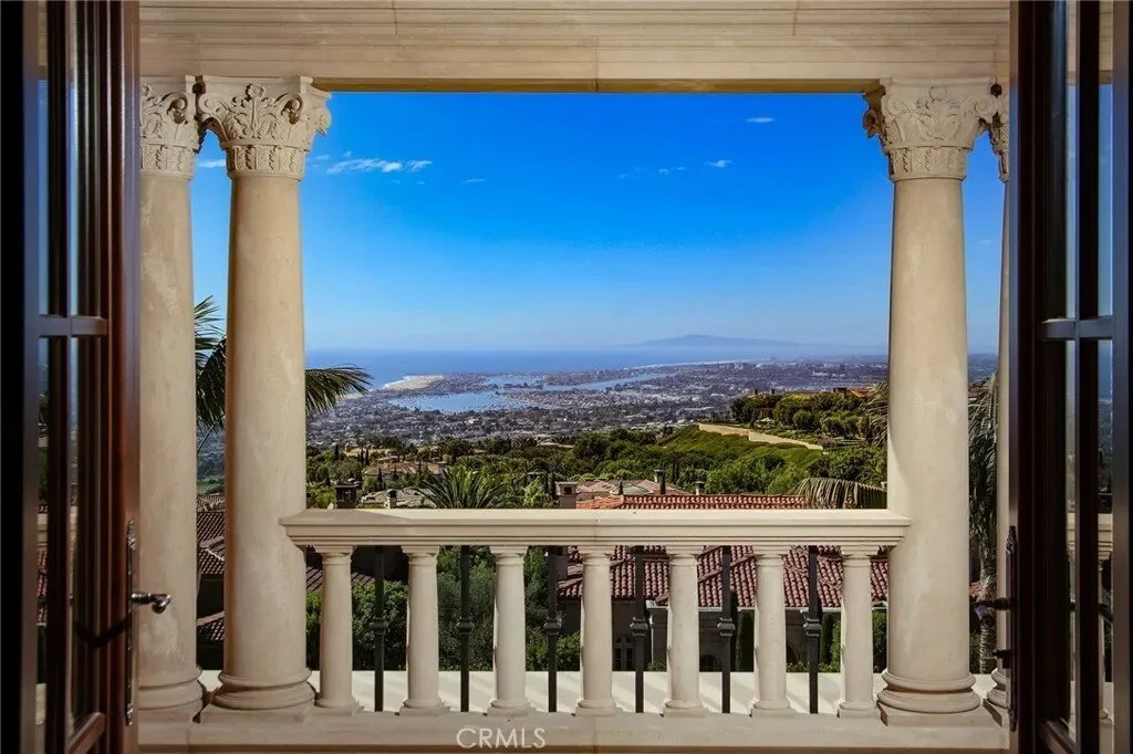 12 Skyridge, Newport Beach, California, United States. - Photo 8