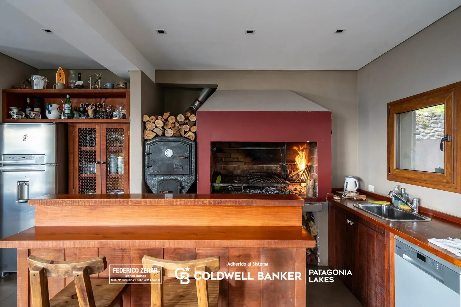VENTA - Exclusiva casa de 8 ambientes, 5 dormitorios, 6 baños en barrio Las Vertientes, Bariloche, San Carlos de Bariloche, Río Negro, Argentina. - Photo 11