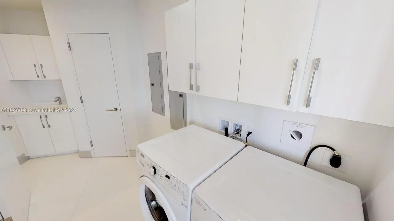 18555 COLLINS AVE, #4604, Golden Beach, Florida, United States. - Photo 27