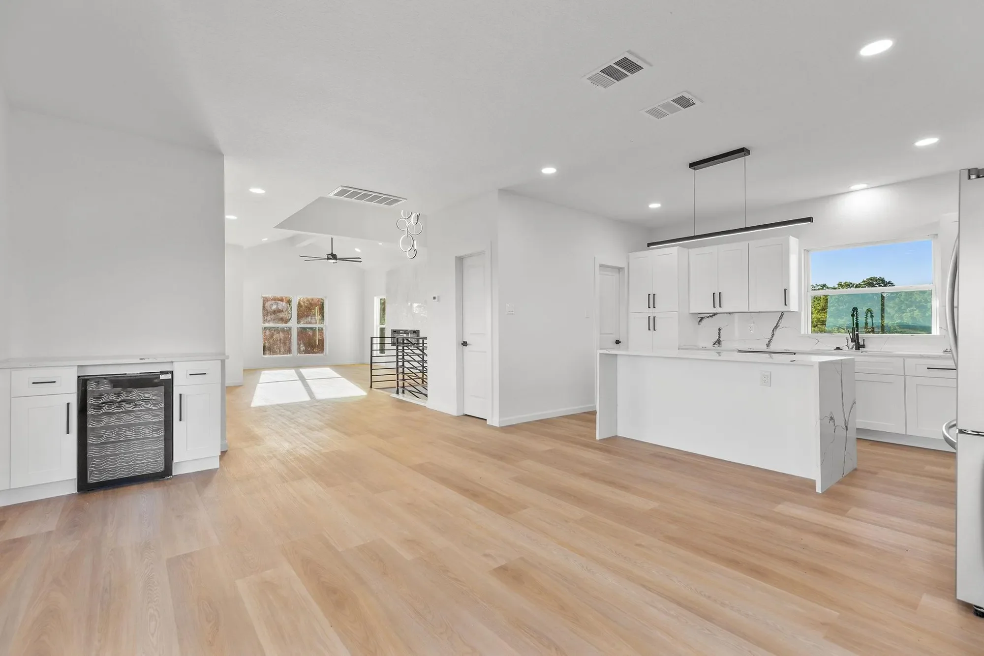 108 Koolua DR, Bastrop, Texas, United States. - Photo 11