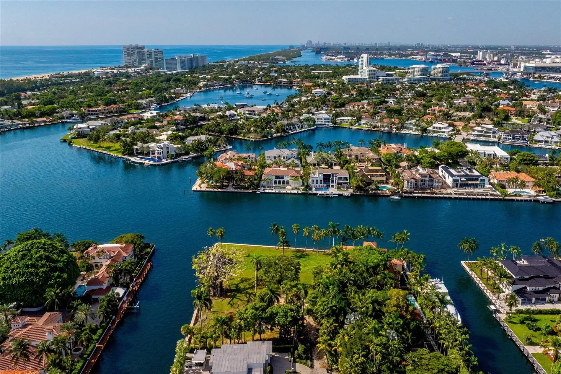 1000 Riviera Isle Dr, Fort Lauderdale, FL, Fort Lauderdale, Florida, United States. - Photo 5