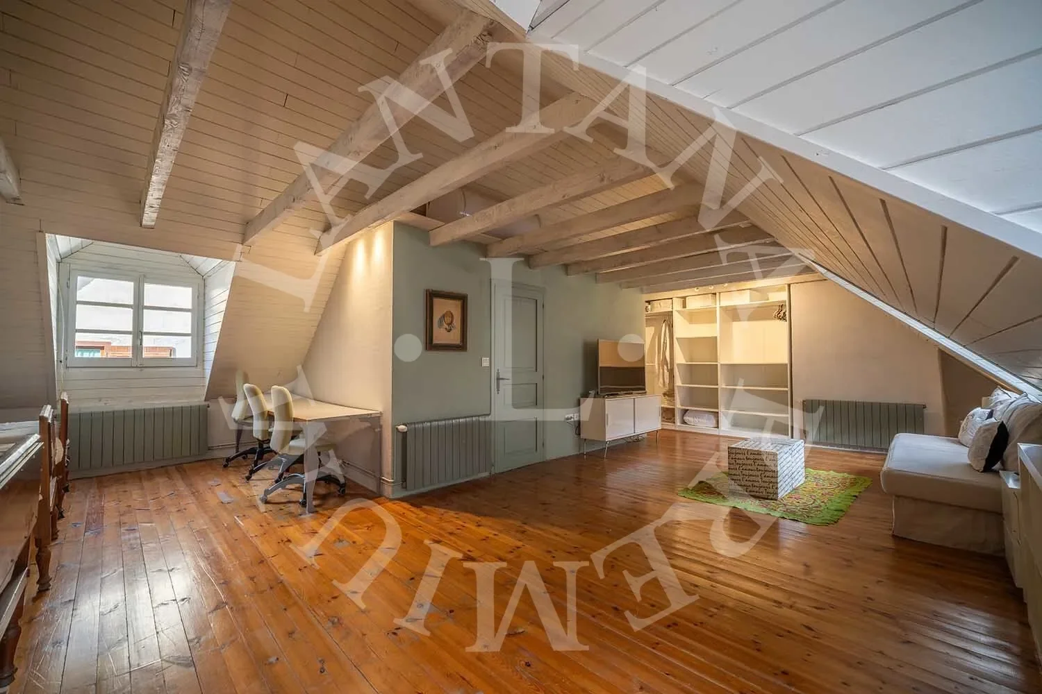 Gallery photo 10
