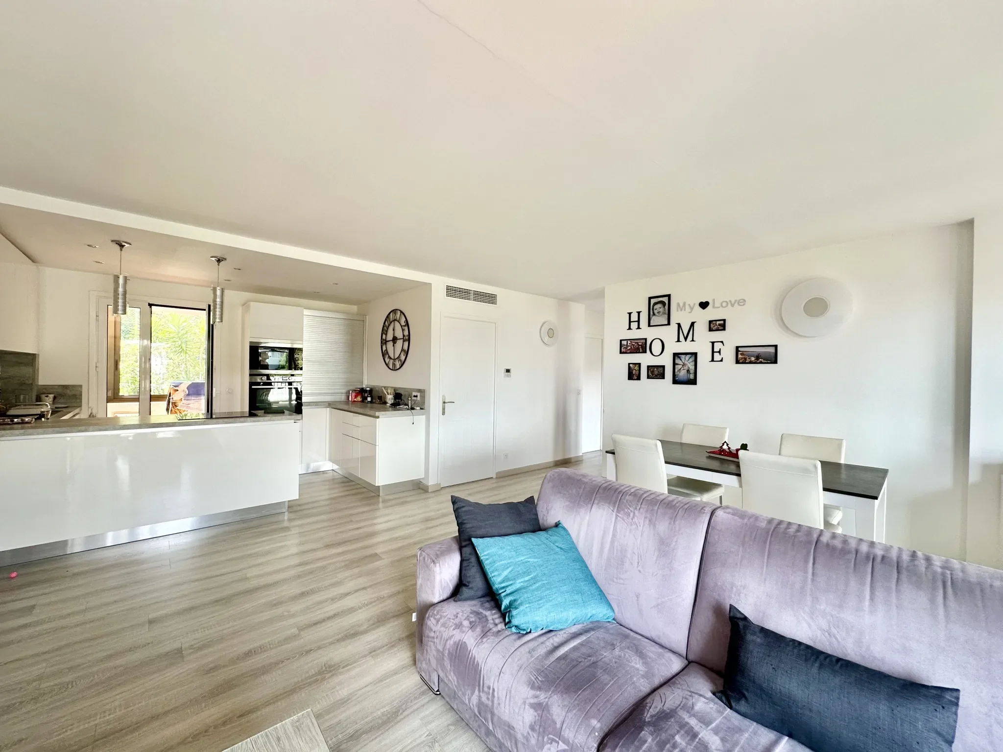 Gallery photo 6