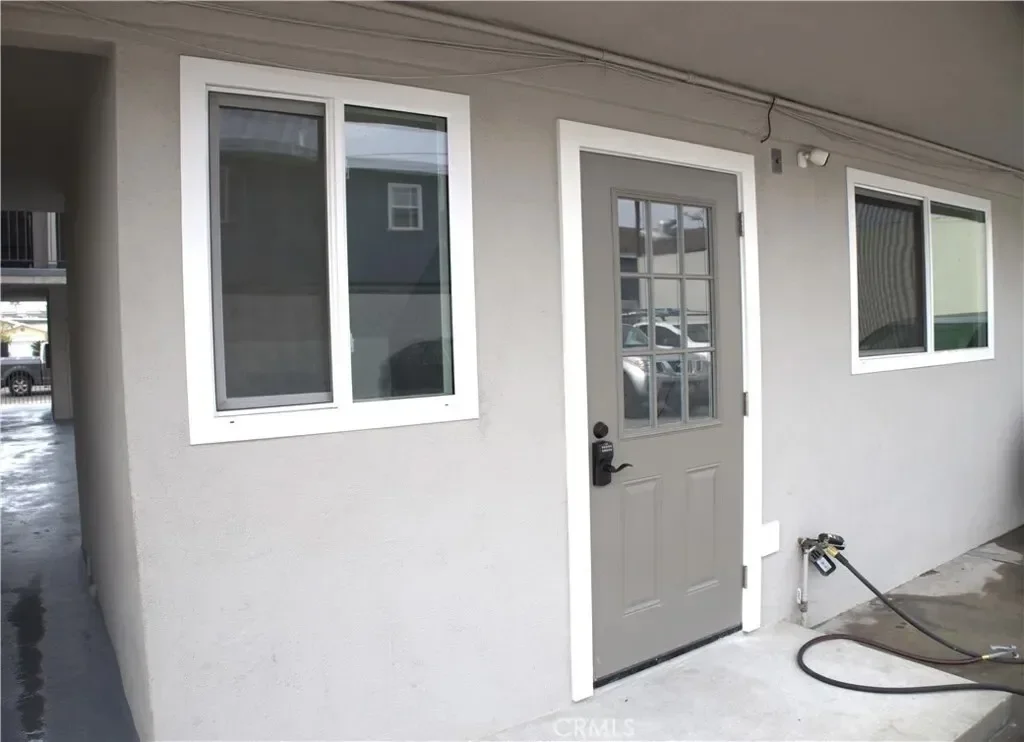 17420 Downey Avenue, Bellflower, California, United States. - Photo 2