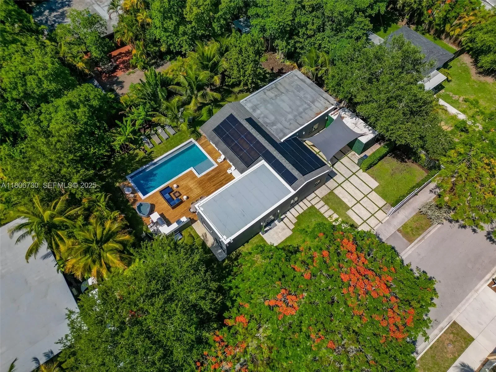 5943 SW 62nd St, South Miami, FL 33143, Miami, Florida, United States. - Photo 9