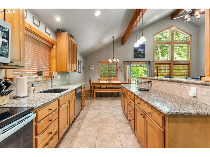 68182 E Twinberry Loop, Welches, OR 97067, Mount Hood Village, Oregon, United States. - Photo 16