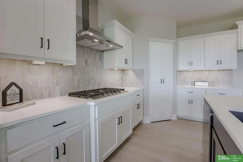 5602 N 212th Street, Elkhorn, NE 68022, Omaha, Nebraska, United States. - Photo 29