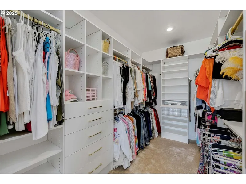 707 N Hayden Island Dr #215, Portland, OR 97217, Portland, Oregon, United States. - Photo 29