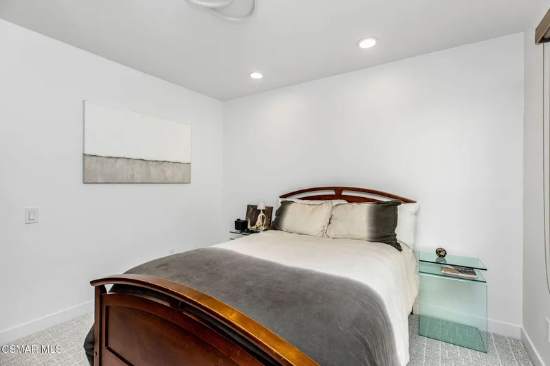 4516 Knightsgate Road, Thousand Oaks, California, United States. - Photo 25