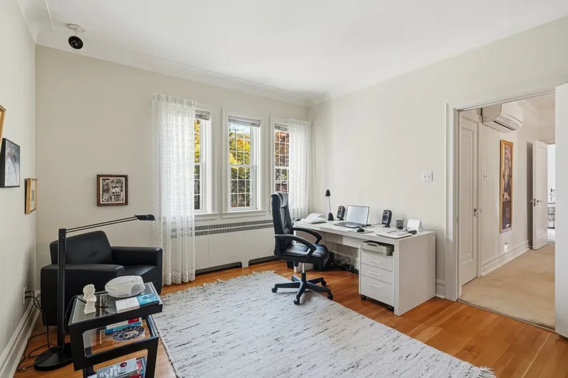 219 Av. Maplewood, Montréal, Quebec, Canada. - Photo 21