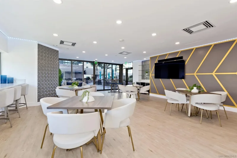 550 Front St 2303, San Diego, California, United States. - Photo 2