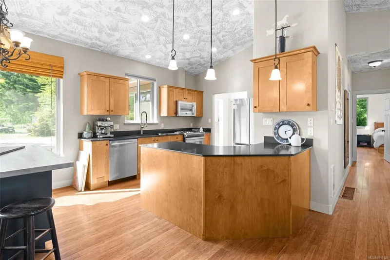 3700 Hankins Rd, Duncan, BC V9L 6T2, Duncan, British Columbia, Canada. - Photo 7