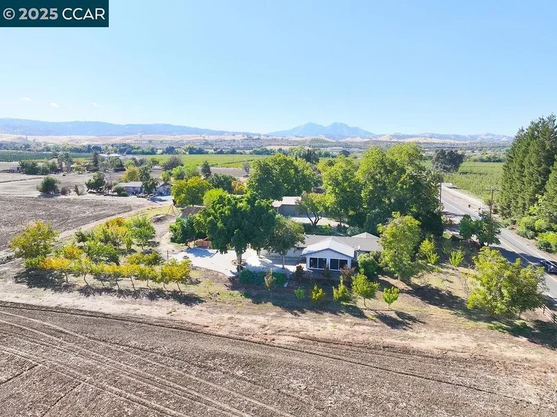 2280 Concord Ave, Brentwood, California, United States. - Photo 21