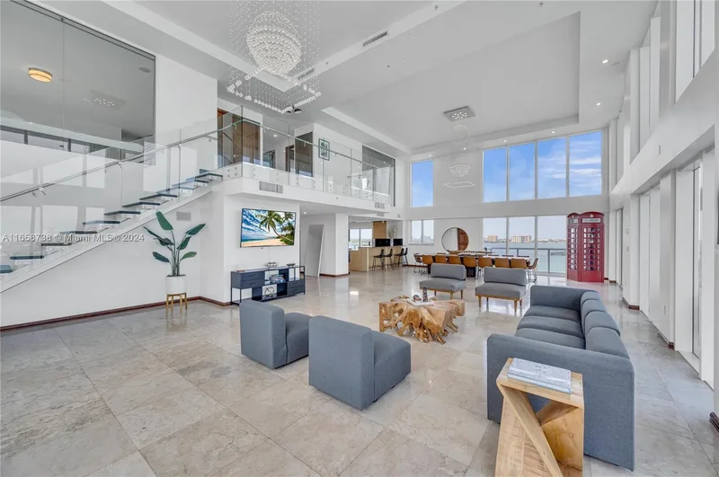 7939 East Dr, Miami Beach, Florida, United States. - Photo 9