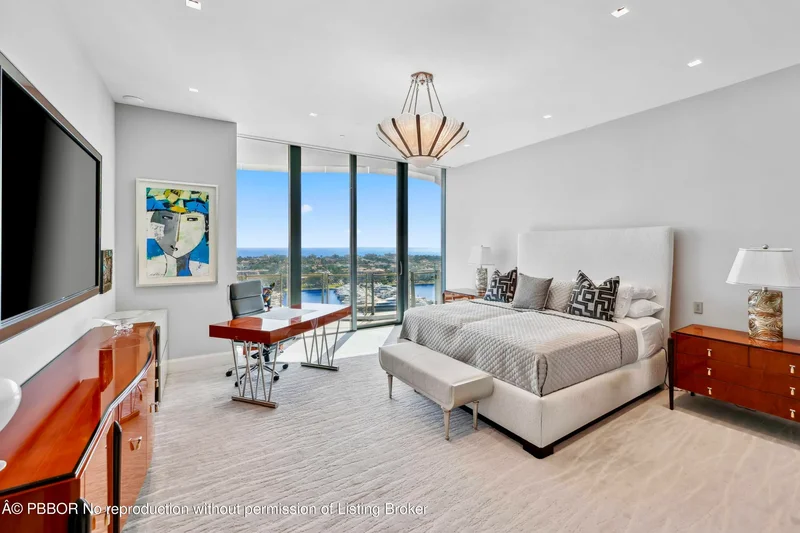 1100 S Flagler, West Palm Beach, Florida, United States. - Photo 22