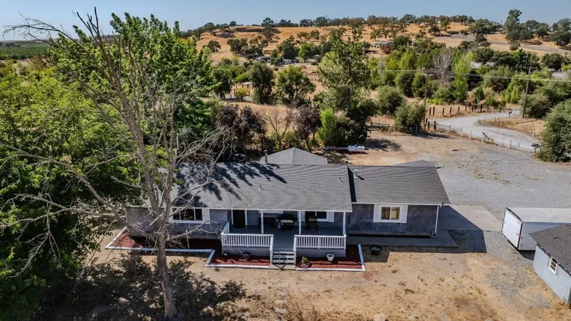 9680 Warren Road, Valley Springs, CA 95252, Valley Springs, California, United States. - Photo 46