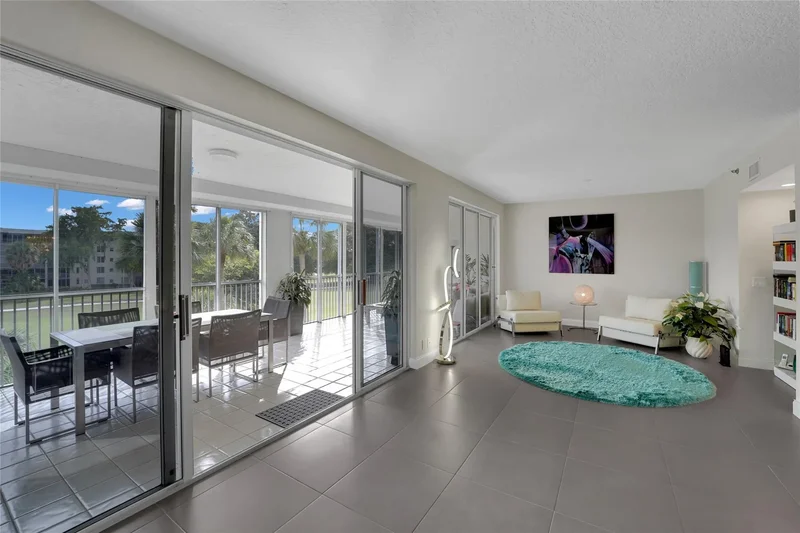 4108 W Palm Aire Dr #83B, Pompano Beach, FL 33069, Pompano Beach, Florida, United States. - Photo 37