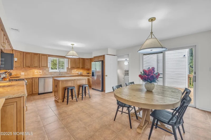 4 Takolusa Drive, Holmdel, NJ 07733, Holmdel, New Jersey, United States. - Photo 9