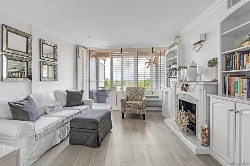 830 Shore Road, Long Beach, New York, United States. - Photo 8