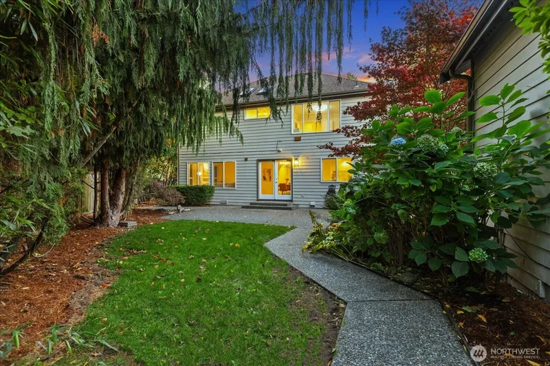 17312 Gravenstein Road, Bothell, WA, 98012, USA, Mill Creek, Washington, United States. - Photo 27