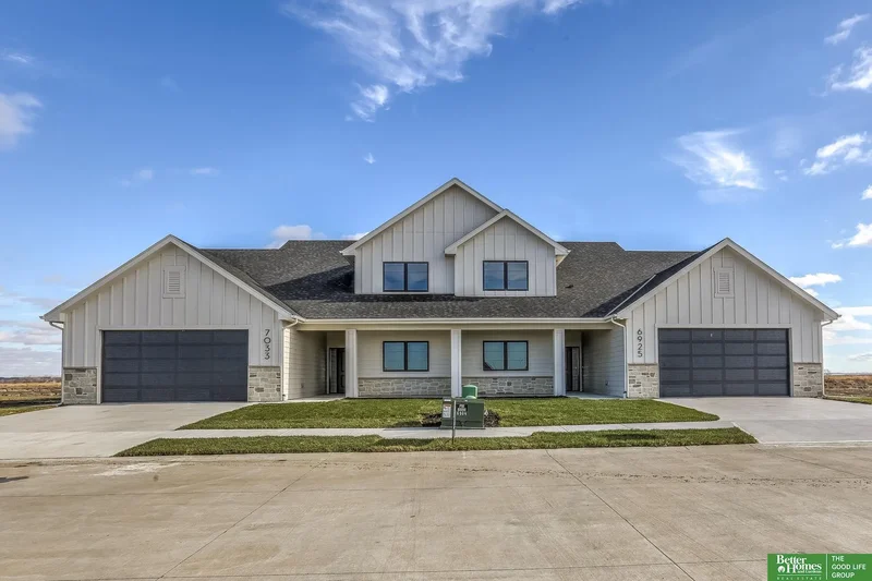 7033 N 276 Court, Valley, NE 68064, King Lake, Nebraska, United States. - Photo 18