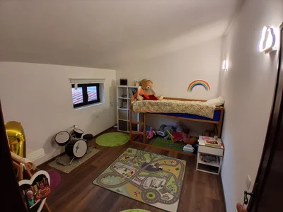 Thumbnail 16