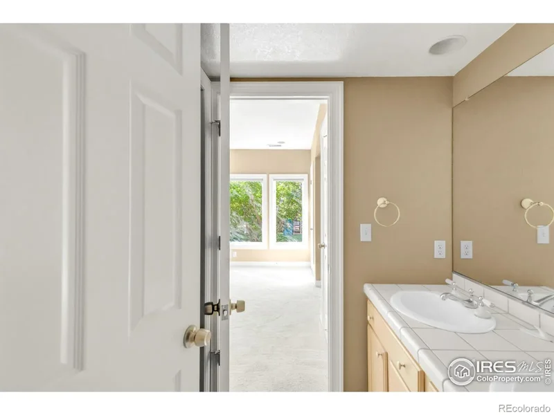 4275 S Pierce Street, Denver, Colorado, United States. - Photo 38