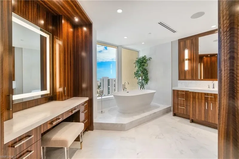 4021 Gulf Shore BLVD N, #14, Naples, FL, 34103, USA, Naples, Florida, United States. - Photo 33