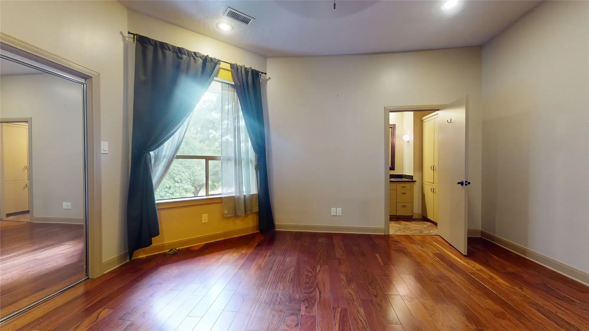 24 Autumn Crescent, The Woodlands, TX 77381, The Woodlands, Texas, United States. - Photo 26