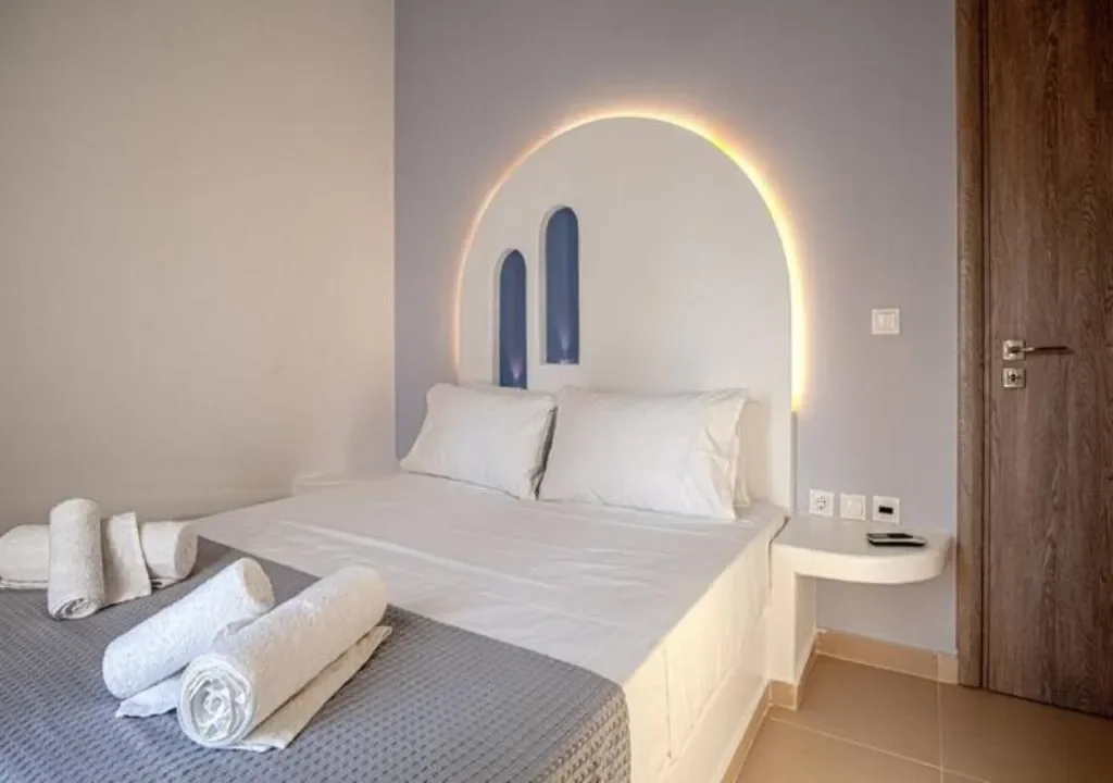 Perívolos, Santorini 847 03, Greece, Thira, Aegean, Greece. - Photo 14
