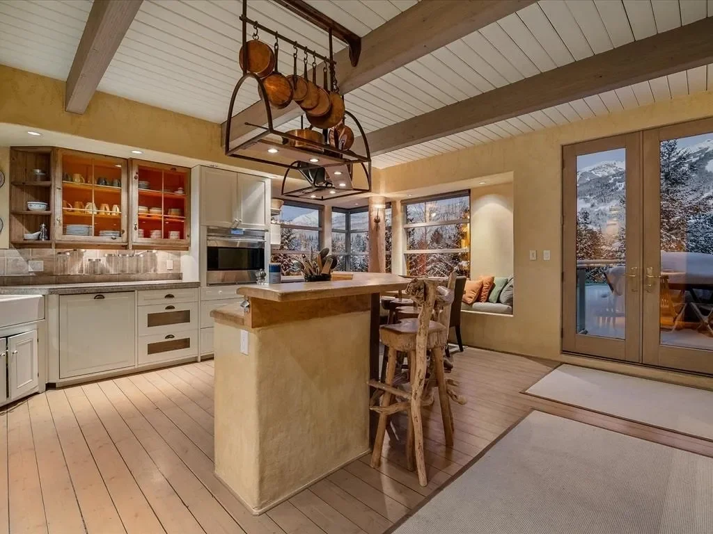 Gallery photo 4