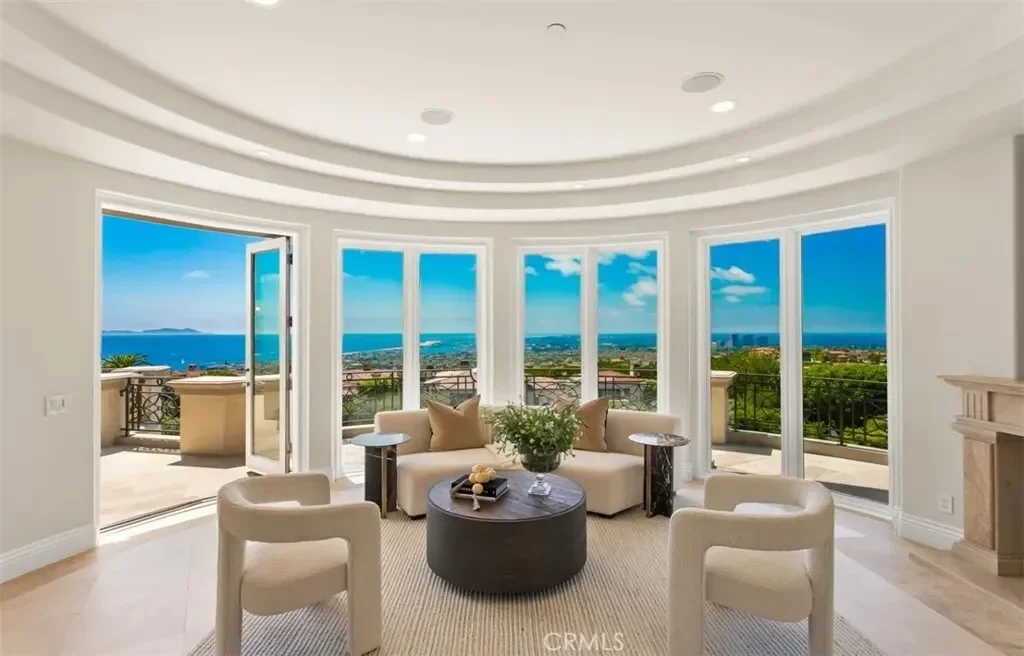22 Pelican Crest Drive, Newport Beach, California, United States. - Photo 37