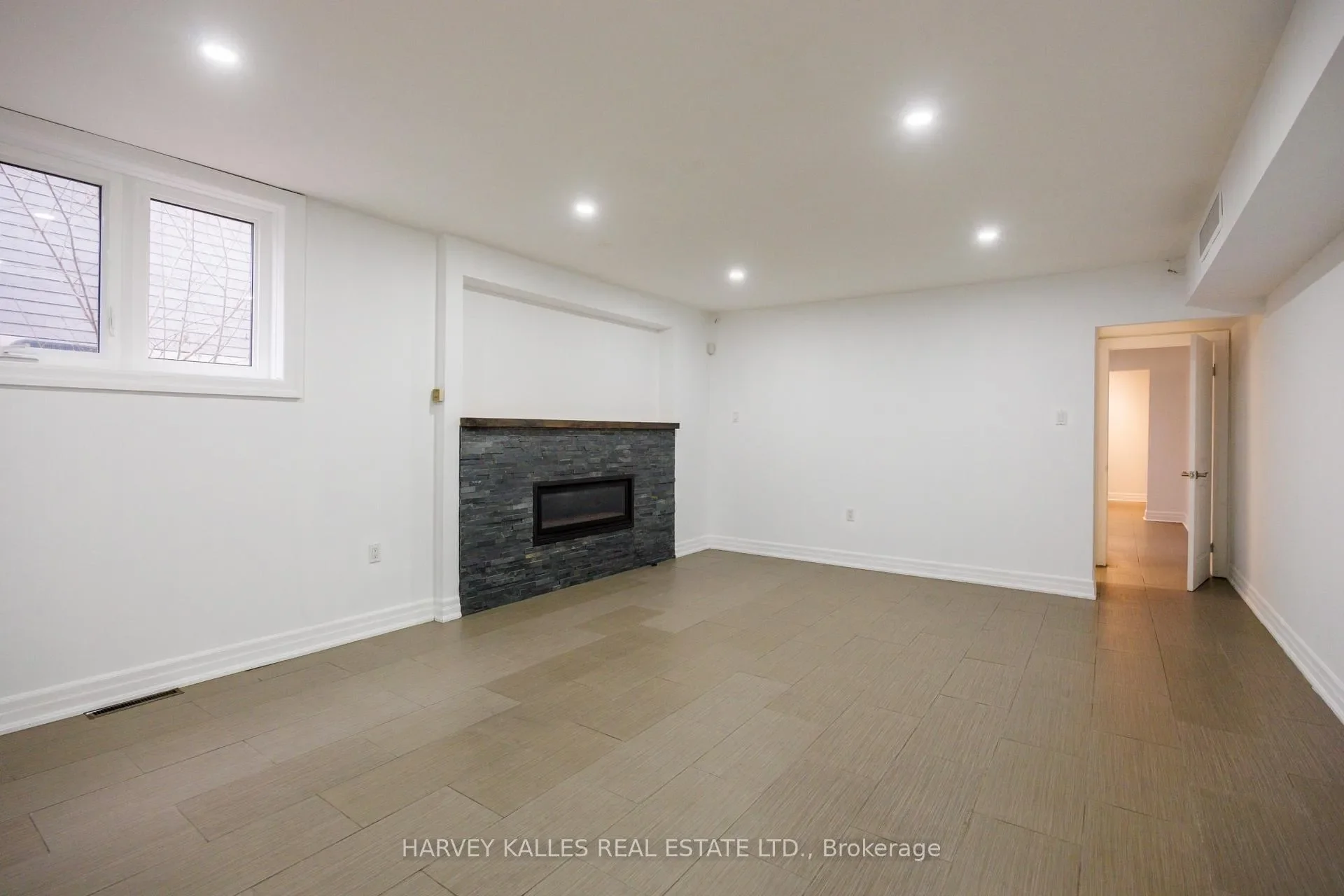 Gallery photo 4