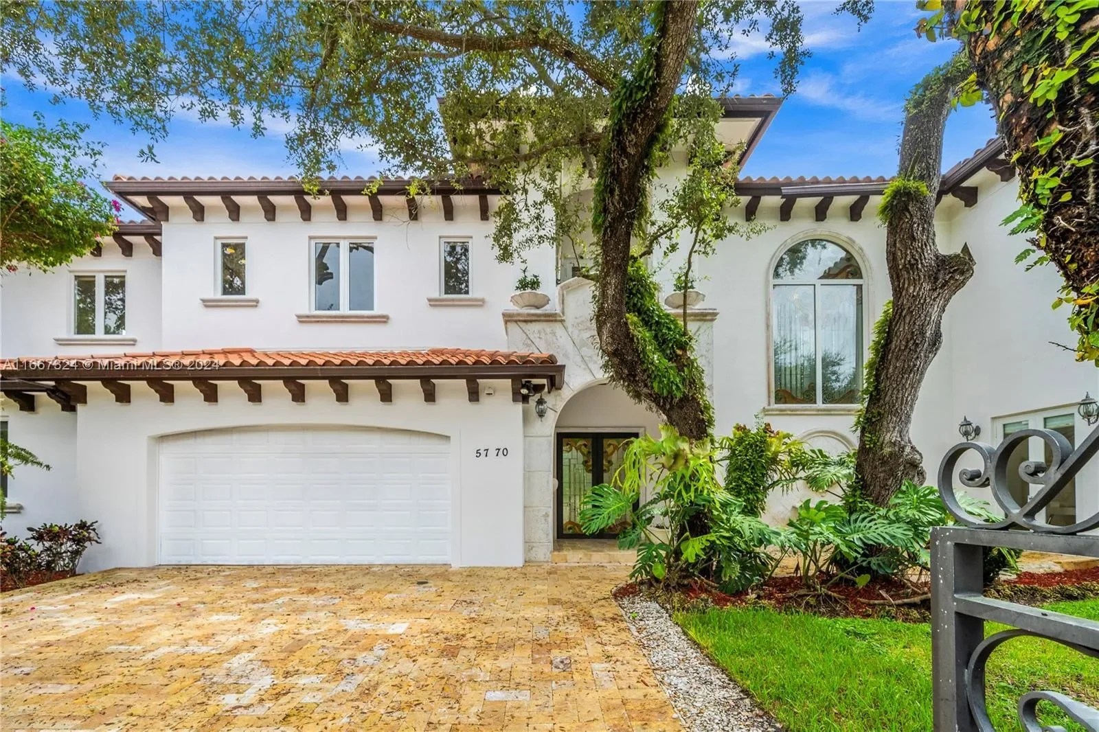 5770 La Luneta Ave, Miami, Florida, United States. - Hero Image