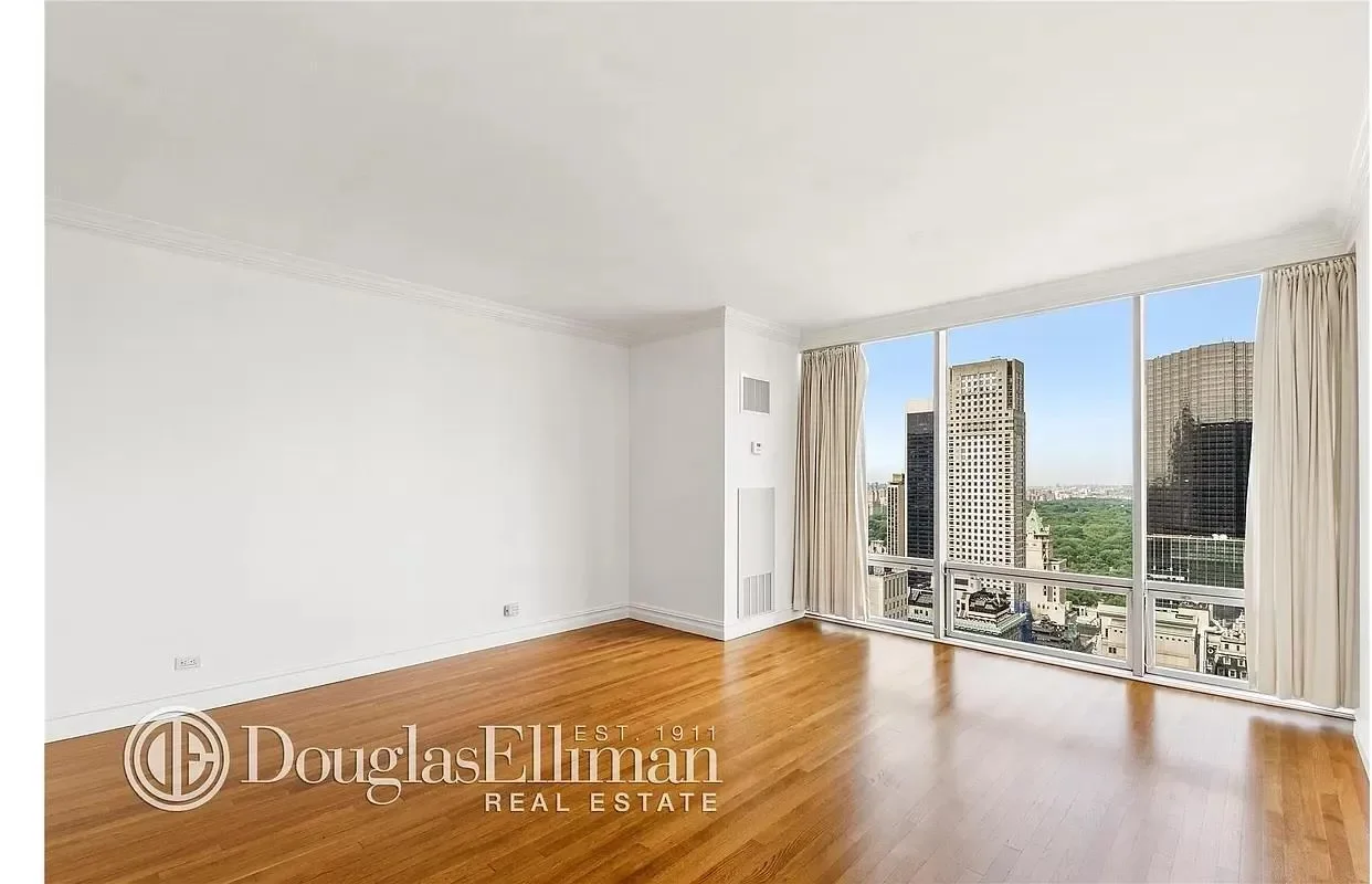 OLYMPIC TOWER, 641 FIFTH AVE, New York, New York, United States. - Photo 4