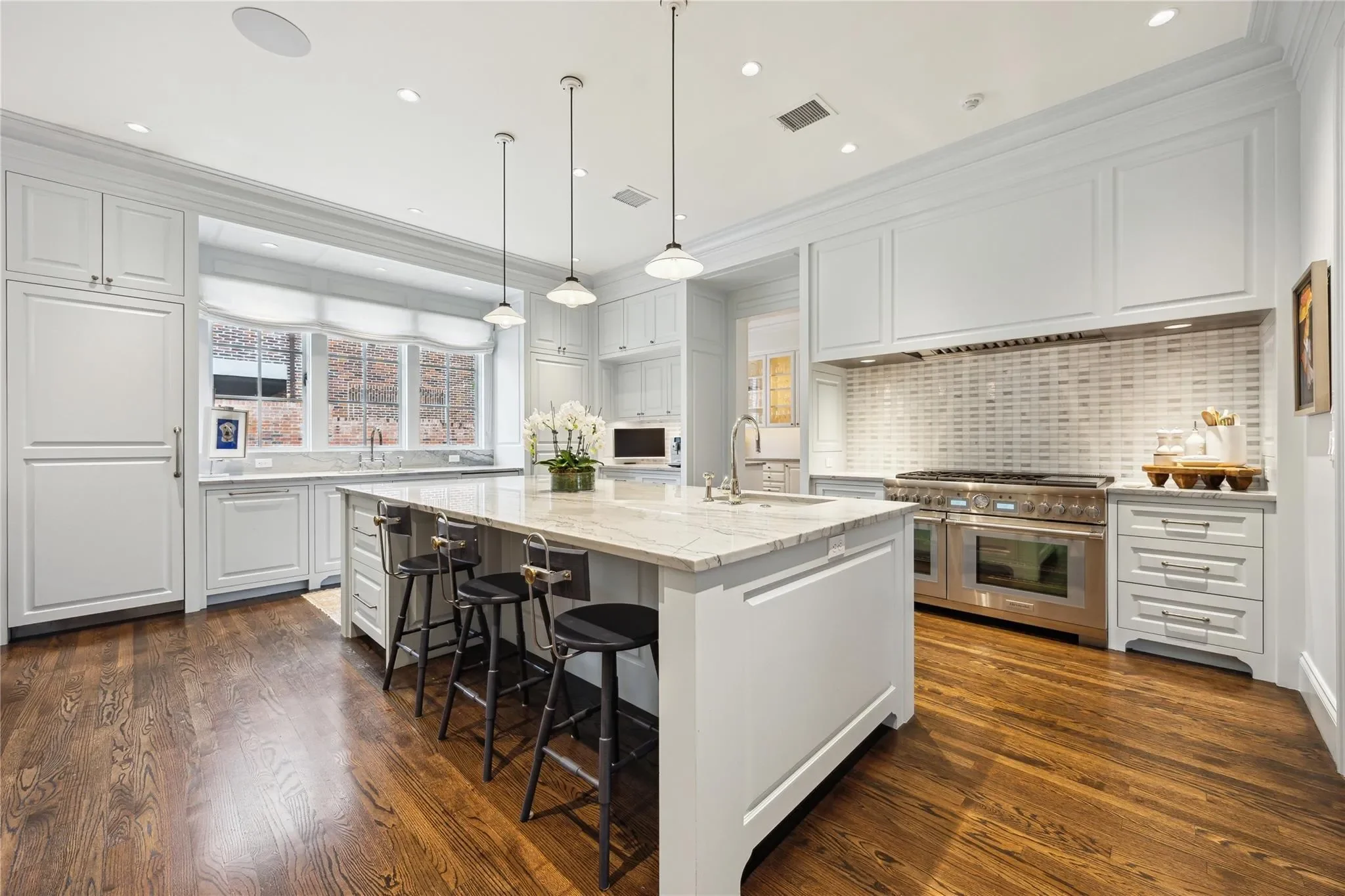 2413 Brentwood Drive, Houston, Texas, United States. - Photo 17