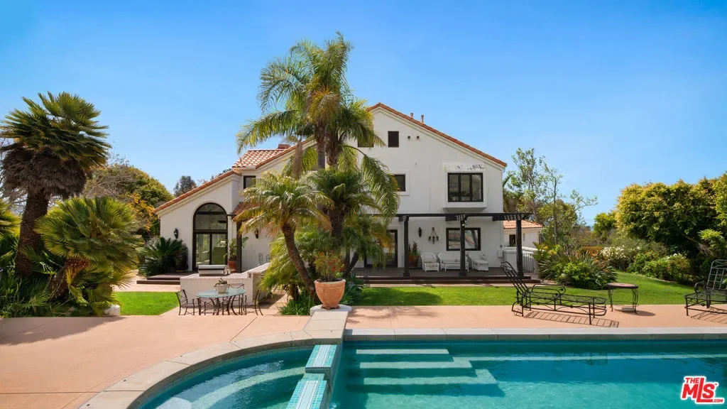 29675 Harvester Road, Malibu, California, United States. - Photo 9