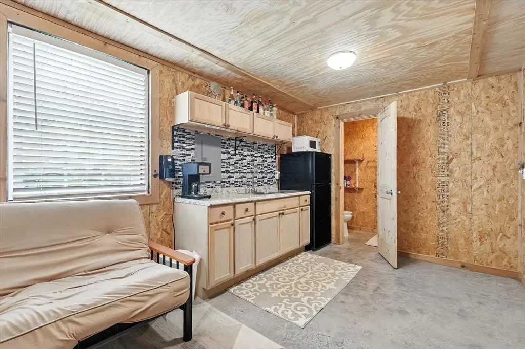 1106 Private Road 425, Savoy, Texas, United States. - Photo 28