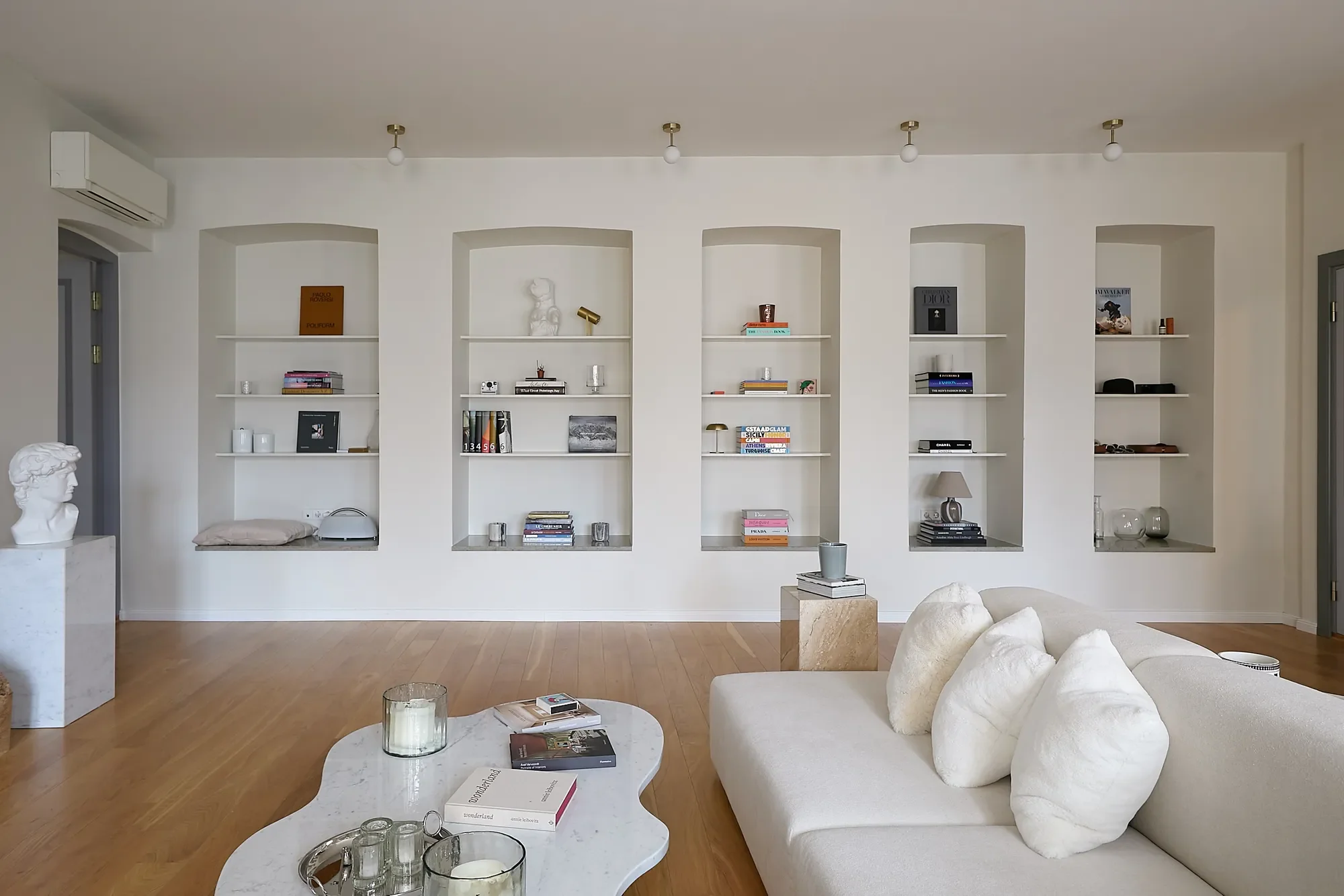 Gallery photo 9