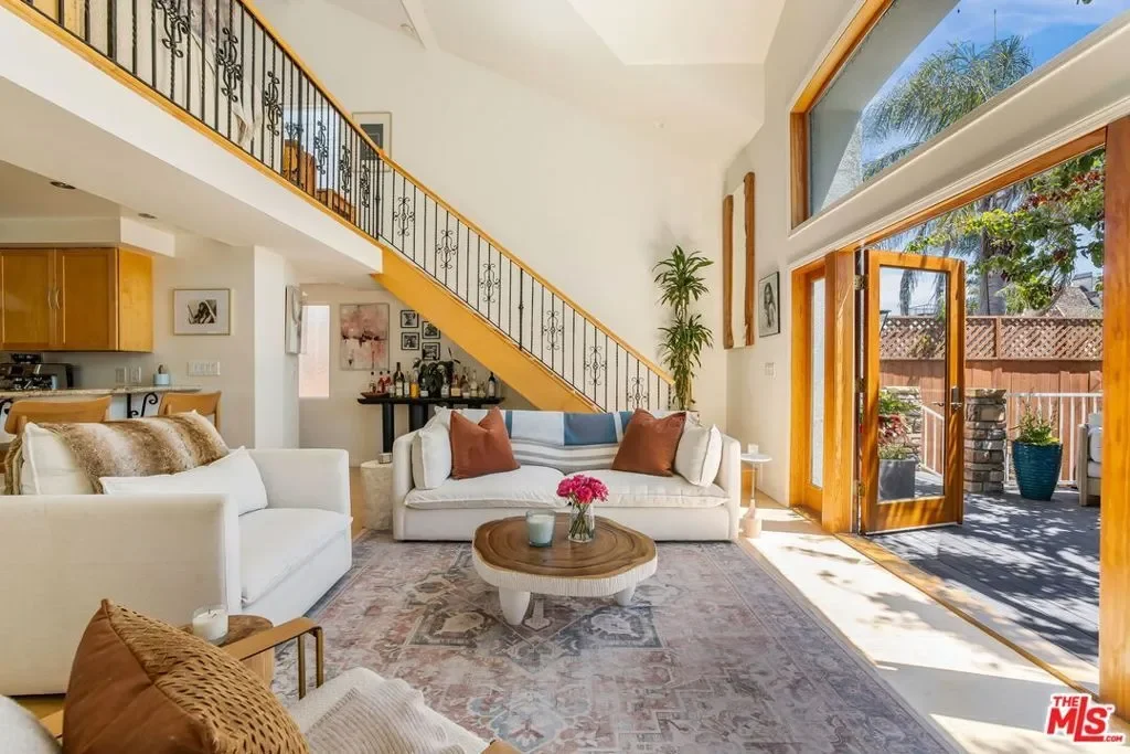 439 Carroll Canal, Los Angeles, California, United States. - Photo 7