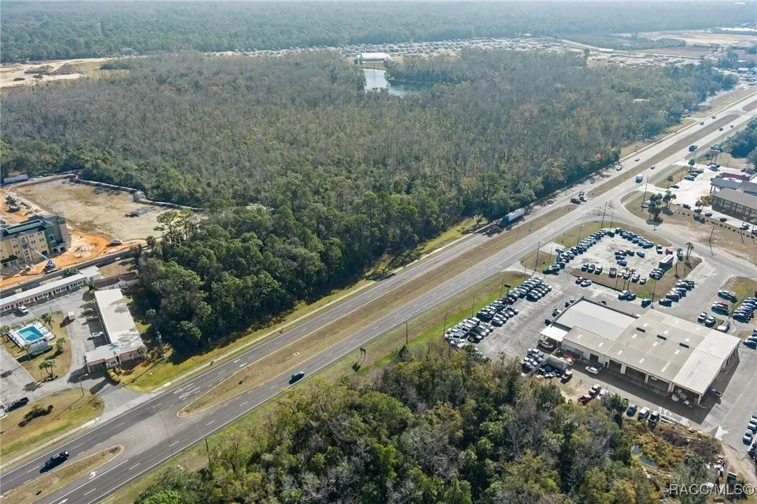 2365 NW Us Highway 19, Crystal River, FL 34428, Crystal River, Florida, United States. - Photo 14