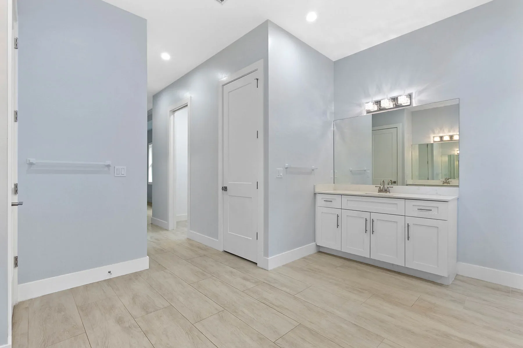 Gallery photo 5